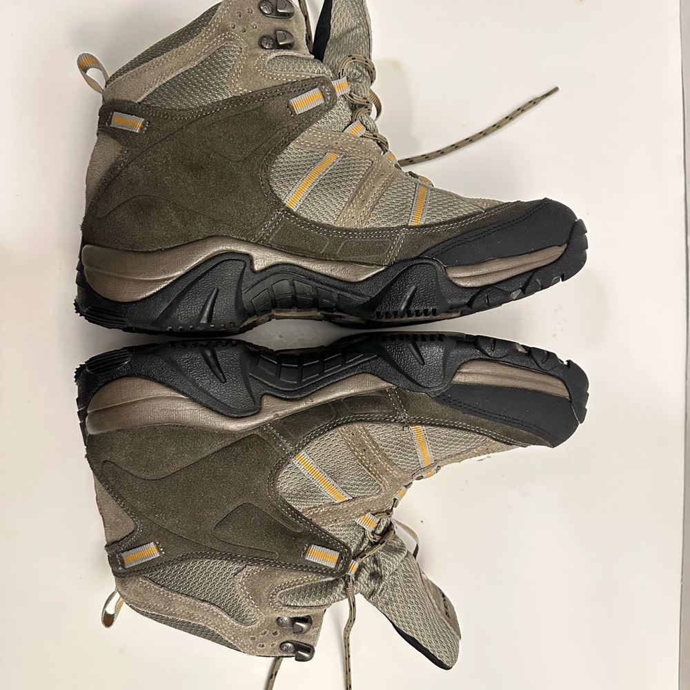 Wenger Swiss Army Anchorage Mid Vibram Sole Hiking Boots MS6104.16 Size US 9.5 - Picture 14 of 14